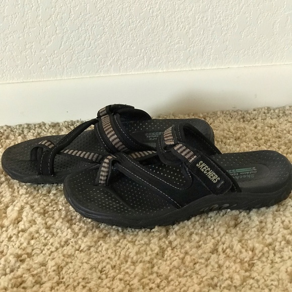 sketcher sandals